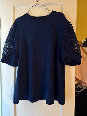 SHEIN Navy Crochet Sleeve Knit Tunic Top